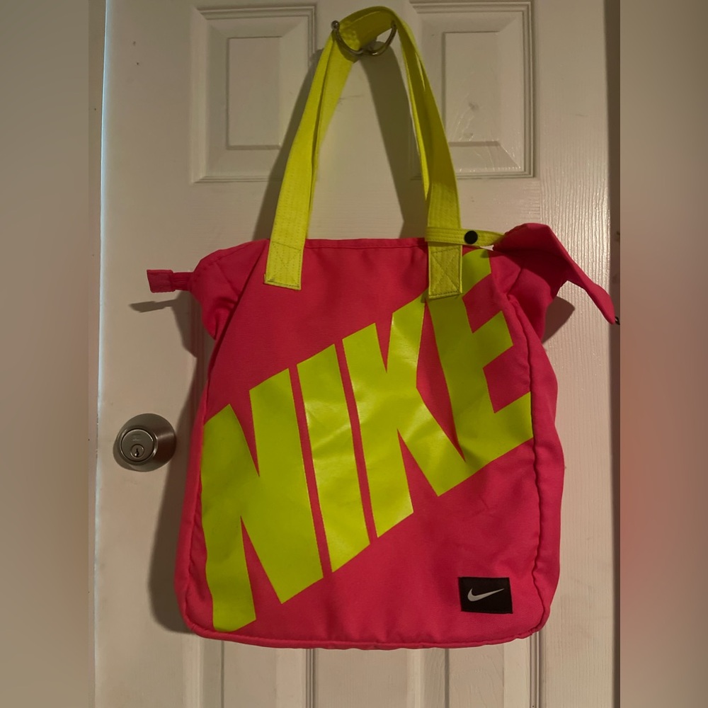 Nike shoulder bag